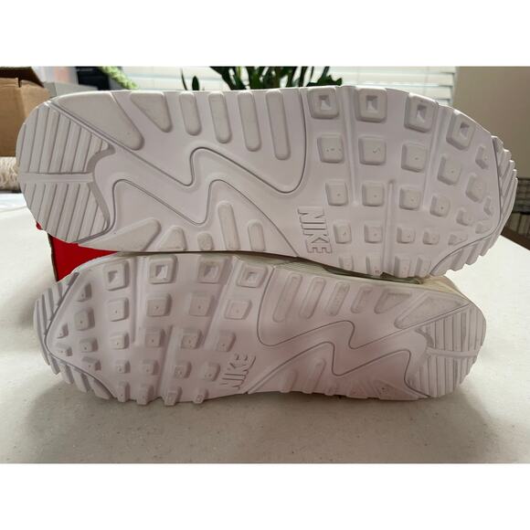Nike Mens Air Max 90 Essential white size US 7.5 - Picture 8 of 12